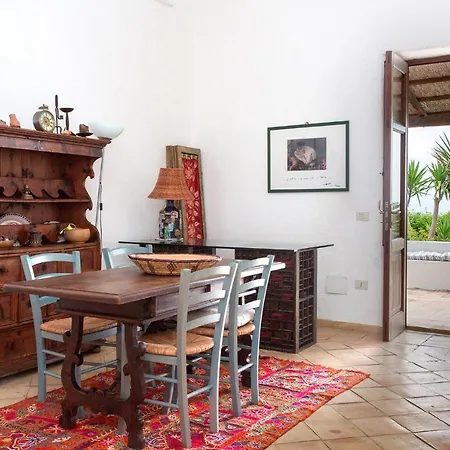 Villa L'agave, Salina *