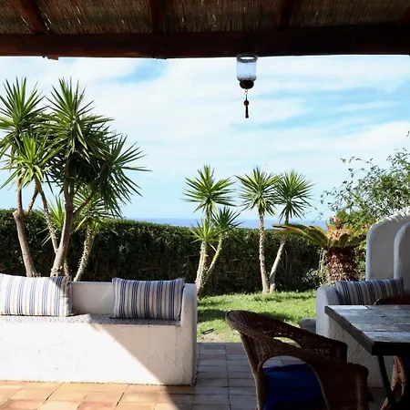 L'agave, Salina Villa Malfa (Salina)